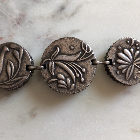 Lucky Brand Green Wood And Metal Cabachon Bracelet - Picture 14 of 15